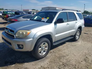 2007 Toyota 4Runner SR5 with VIN JTEZU14R470095968, listed as a IAAI auction lot 42700347 with 330,409 mi miles and . Bid and sale history available at DreamBid. Image 2.