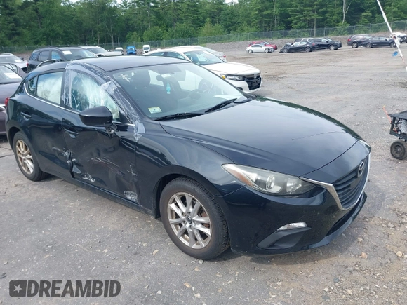 2014 Mazda 3 i Touring z VIN JM1BM1L76E1155763, wystawiony jako IAAI lot #42684723 z przebiegiem 84 837 mil mil oraz . Historia ofert i sprzedaży dostępna na DreamBid. Obrazek 1.
