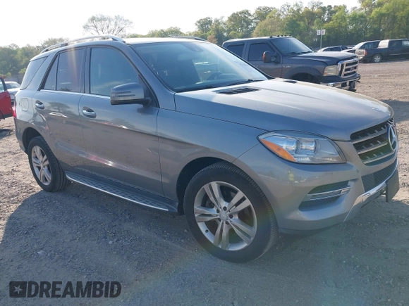 2014 Mercedes-Benz M 350 with VIN 4JGDA5HB3EA335235, listed as a IAAI auction lot 42150588 with 105,899 mi miles and . Bid and sale history available at DreamBid. Image 1.