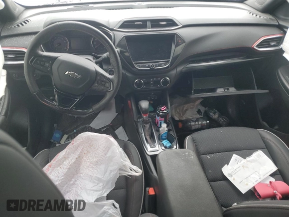 2022 Chevrolet TrailBlazer RS with VIN KL79MUSLXNB146702, listed as a Copart auction lot 45966015 with 46,000 mi miles and Salvage Title. Bid and sale history available at DreamBid. Image 8.