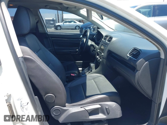 2010 Volkswagen Jetta SE с VIN 3VWTZ7AJ2AM693524, выставлен на аукционе IAAI как лот 42414140 с пробегом 108 157 миль миль и . История ставок и продаж доступна на DreamBid. Изображение 5.