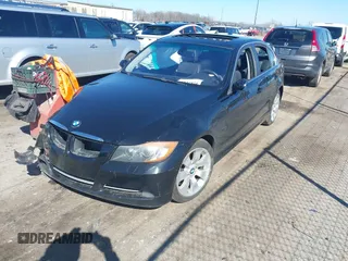 2008 BMW 3 Series 335xi with VIN WBAVD53538A252567, listed as a IAAI auction lot 41821335 with 134,832 mi miles. Bid and sale history available at carsss.com. Image 2.
