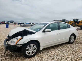 2011 Nissan Altima SL with VIN 1N4AL2AP6BN475778, listed as a Copart auction lot 60661135 with 157,176 mi miles and Salvage title. Bid and sale history available at DreamBid. Image 1.