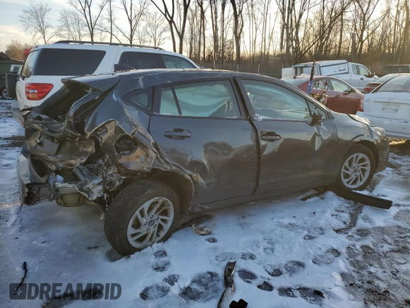 2024 Subaru Impreza with VIN JF1GUABC8R8345894, listed as a Copart auction lot 43810295 with 5,514 mi miles and Salvage Title. Bid and sale history available at carsss.com. Image 3.