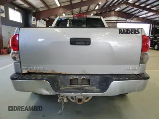 2008 Toyota Tundra 4WD Truck with VIN 5TFBT54188X012318, listed as a Copart auction lot 55486335 with 249,195 mi miles and Clean Title. Bid and sale history available at carsss.com. Image 6.