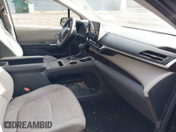 2021 Toyota Sienna LE с VIN 5TDKRKEC9MS043364, выставлен на аукционе IAAI как лот 41515918 с пробегом 98 028 миль миль и . История ставок и продаж доступна на DreamBid. Изображение 5.