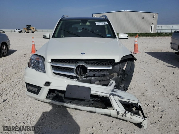 2010 Mercedes-Benz GLK-Class GLK 350 with VIN WDCGG5GB7AF465091, listed as a Copart auction lot 48229925 with 145,520 mi miles and Salvage Title. Bid and sale history available at carsss.com. Image 5.