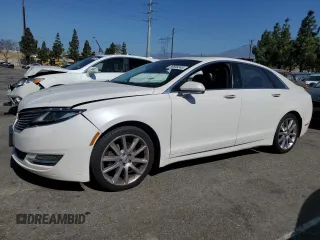 2015 Lincoln MKZ with VIN 3LN6L2J94FR607095, listed as a Copart auction lot 58938345 with 120,008 mi miles and Salvage title. Bid and sale history available at DreamBid. Image 1.