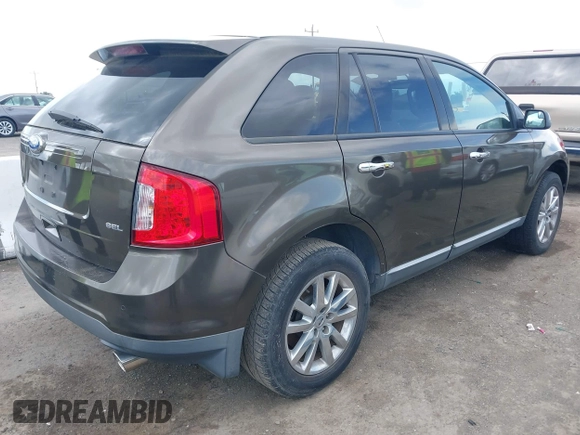 2011 Ford Edge SEL with VIN 2FMDK3JCXBBB30032, listed as a IAAI auction lot 41945853 with 182,916 mi miles. Bid and sale history available at carsss.com. Image 4.