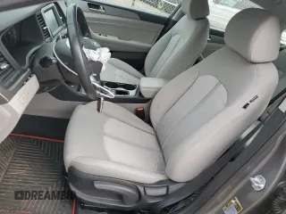 2018 Hyundai Sonata Hybrid SE with VIN KMHE24L32JA078624, listed as a Copart auction lot 49374195 with 73,295 mi miles and Salvage Title. Bid and sale history available at carsss.com. Image 7.
