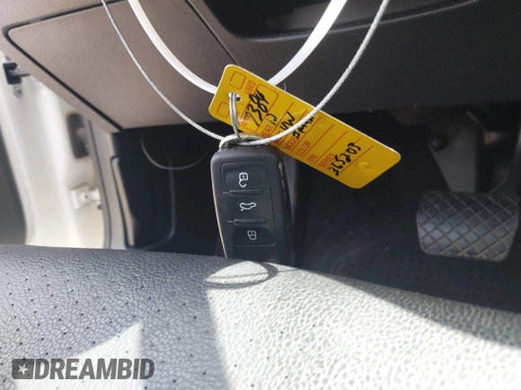 2013 Volkswagen Jetta SE с VIN 3VWDX7AJXDM365203, выставлен на аукционе IAAI как лот 42551918 с пробегом 124 946 миль миль и . История ставок и продаж доступна на DreamBid. Изображение 11.