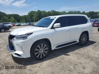 2020 Lexus LX 570 z VIN JTJDY7AX3L4320650, wystawiony jako Copart lot #57576655 z przebiegiem 82 762 mil mil oraz Szkoda całkowita • Salvage title. Historia ofert i sprzedaży dostępna na DreamBid. Obrazek 1.