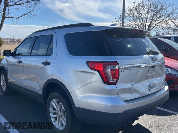 2017 Ford Explorer with VIN 1FM5K8BH4HGA87255, listed as a Copart auction lot 41804155 with 151,442 mi miles and Clean Title. Bid and sale history available at carsss.com. Image 3.