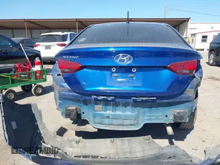 2018 Hyundai Accent SE with VIN 3KPC24A38JE033053, listed as a IAAI auction lot 41978766 with 160,956 mi miles and . Bid and sale history available at carsss.com. Image 16.
