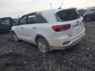 2019 Kia Sorento LX V6 with VIN 5XYPGDA51KG497648, listed as a IAAI auction lot 41070697 with 0 mi miles. Bid and sale history available at carsss.com. Image 3.