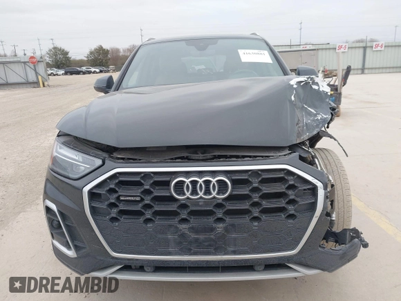 2023 Audi Q5 S line Premium Plus with VIN WA1EAAFY7P2002973, listed as a IAAI auction lot 41635718 with 38,943 mi miles. Bid and sale history available at carsss.com. Image 13.