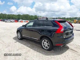 2015 Volvo XC60 Platinum z VIN YV4952RD4F2596511, wystawiony jako IAAI lot #42173058 z przebiegiem 124 443 mil mil oraz . Historia ofert i sprzedaży dostępna na DreamBid. Obrazek 3.