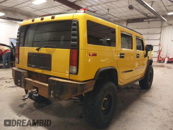 2006 Hummer H2 with VIN 5GRGN23U86H110989, listed as a IAAI auction lot 41409816 with 192,988 mi miles. Bid and sale history available at carsss.com. Image 4.