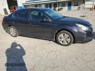 2013 Subaru Legacy 2.5i z VIN 4S3BMBA67D3035859, wystawiony jako Copart lot #52052765 z przebiegiem 197 732 mil mil oraz Szkoda całkowita • Salvage title. Historia ofert i sprzedaży dostępna na DreamBid. Obrazek 4.