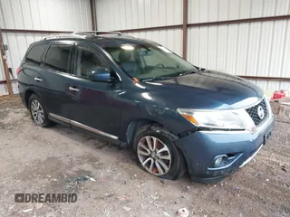 2013 Nissan Pathfinder SL with VIN 5N1AR2MN0DC651883, listed as a IAAI auction lot 40839891 with 177,380 mi miles. Bid and sale history available at carsss.com. Image 1.