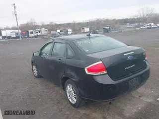 2009 Ford Focus SE with VIN 1FAHP35N39W139379, listed as a IAAI auction lot 41867140 with 234,817 mi miles. Bid and sale history available at carsss.com. Image 3.
