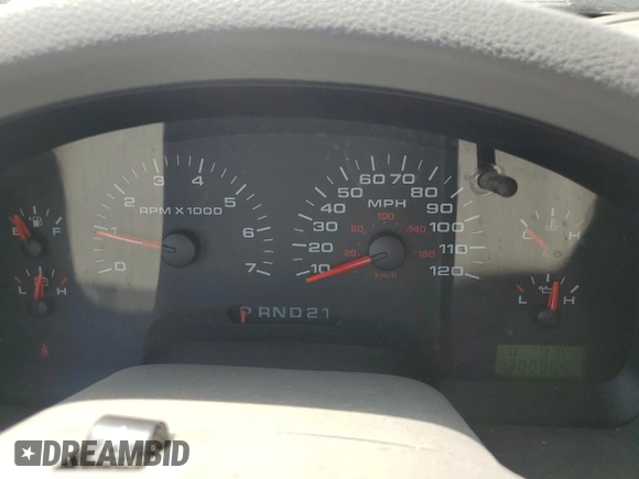 2004 Ford F-150 XLT with VIN 1FTPW14524KC06388, listed as a Copart auction lot 62964625 with 120,806 mi miles and Salvage title. Bid and sale history available at DreamBid. Image 9.