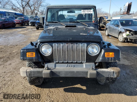 2001 Jeep Wrangler Sahara with VIN 1J4FA59S81P345126, listed as a Copart auction lot 88213245 with 152,211 mi miles and Salvage Title. Bid and sale history available at carsss.com. Image 5.