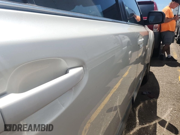 2014 Subaru Outback 2.5i with VIN 4S4BRCAC3E3218816, listed as a IAAI auction lot 42801636 with 227,218 mi miles and . Bid and sale history available at DreamBid. Image 23.
