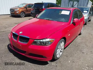 2006 BMW 3 Series 325i with VIN WBAVB17526NK41395, listed as a IAAI auction lot 42122401 with 159,141 mi miles. Bid and sale history available at carsss.com. Image 2.
