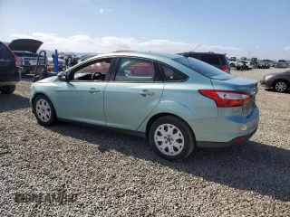 2012 Ford Focus SE z VIN 1FAHP3F29CL220030, wystawiony jako Copart lot #44858885 z przebiegiem 67 436 mil mil oraz Czysty tytuł • Clean title. Historia ofert i sprzedaży dostępna na DreamBid. Obrazek 2.