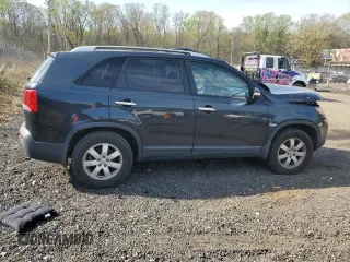 2013 Kia Sorento LX with VIN 5XYKT3A64DG363101, listed as a Copart auction lot 53203775 with 0 mi miles and Clean Title. Bid and sale history available at carsss.com. Image 3.