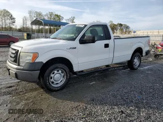 2010 Ford F-150 XL с VIN 1FTMF1CW9AKE22201, выставлен на аукционе Copart как лот 50830775 с пробегом 240 427 миль миль и Списание • Salvage title. История ставок и продаж доступна на DreamBid. Изображение 1.