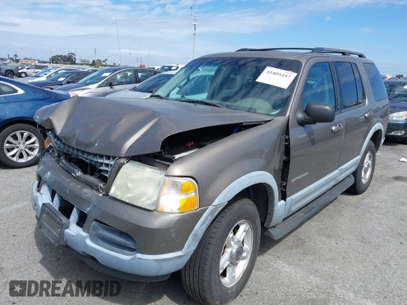 2002 Ford Explorer XLT with VIN 1FMZU63E52UC14155, listed as a IAAI auction lot 41805497 with Not provided miles and . Bid and sale history available at DreamBid. Image 2.