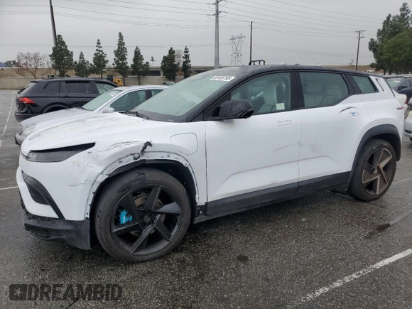 2023 Fisker Ocean One z VIN VCF1ZBU2XPG003149, wystawiony jako Copart lot #50105195 z przebiegiem Nie podano mil oraz Szkody całkowita. Historia ofert i sprzedaży dostępna na DreamBid. Obrazek 1.