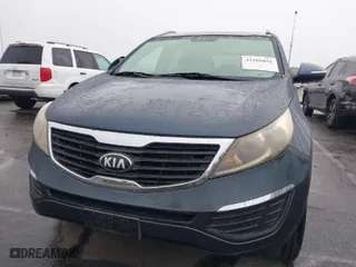 2013 Kia Sportage LX with VIN KNDPB3A20D7392047, listed as a IAAI auction lot 41566050 with 136,336 mi miles. Bid and sale history available at carsss.com. Image 6.