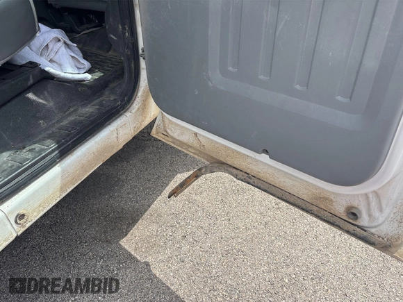 2012 Ford F-250 XL with VIN 1FT7W2BT4CEB38888, listed as a IAAI auction lot 42832837 with 144,447 mi miles and . Bid and sale history available at DreamBid. Image 19.