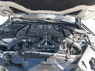 2022 BMW M8 Competition z VIN WBSAE0C02NCH10522, wystawiony jako IAAI lot #41321013 z przebiegiem 44 389 mil mil oraz . Historia ofert i sprzedaży dostępna na DreamBid. Obrazek 10.