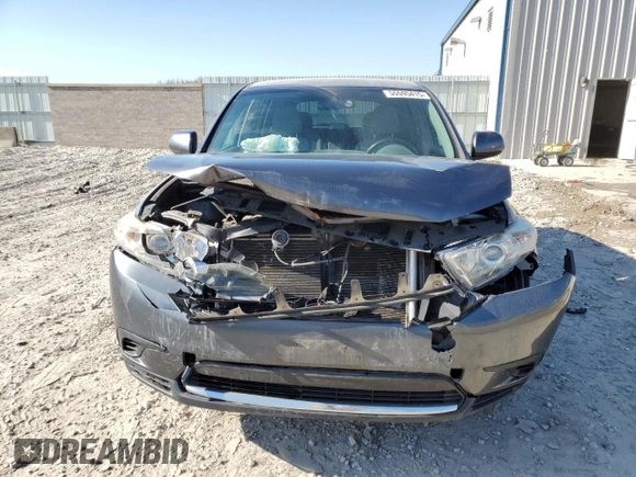 2013 Toyota Highlander with VIN 5TDZA3EH1DS034519, listed as a Copart auction lot 55595415 with Not Provided miles and Non Repairable. Bid and sale history available at DreamBid. Image 5.