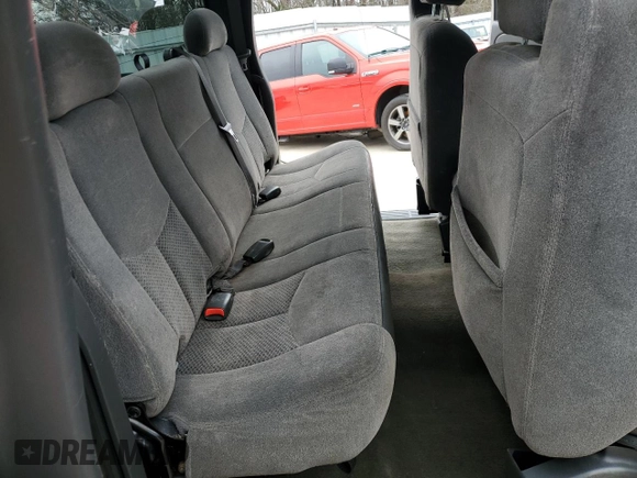2006 Chevrolet Silverado 1500 LT1 with VIN 1GCEC19TX6Z267473, listed as a Copart auction lot 89146345 with 270,137 mi miles and Salvage Title. Bid and sale history available at DreamBid. Image 10.