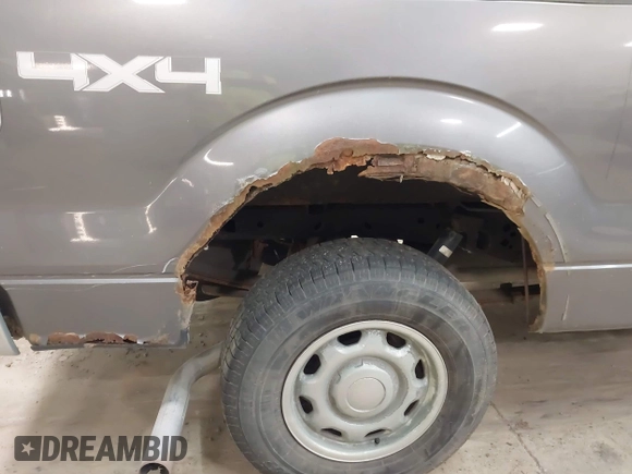 2010 Ford F-150 XL with VIN 1FTMF1EW9AKA57175, listed as a IAAI auction lot 42636902 with 85,165 mi miles and . Bid and sale history available at DreamBid. Image 18.
