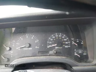 2000 Jeep Cherokee with VIN 1J4FT48S4YL240347, listed as a IAAI auction lot 42361311 with Not provided miles and . Bid and sale history available at DreamBid. Image 7.
