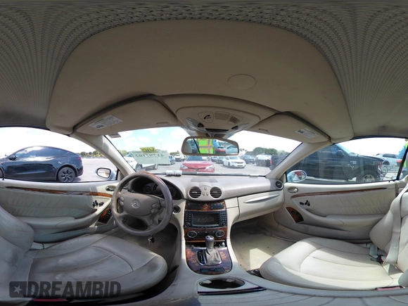 2008 Mercedes-Benz CLK 350 с VIN WDBTK56F28T088641, выставлен на аукционе IAAI как лот 41797102 с пробегом 136 971 миль миль и . История ставок и продаж доступна на DreamBid. Изображение 19.