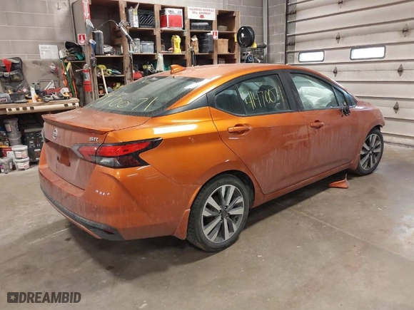 2020 Nissan Versa SR with VIN 3N1CN8FVXLL844203, listed as a IAAI auction lot 41470071 with 83,532 mi miles. Bid and sale history available at carsss.com. Image 4.