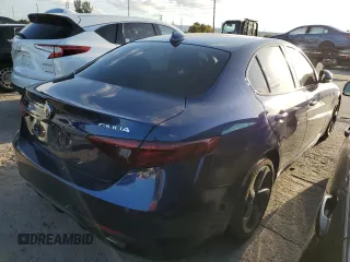 2018 Alfa Romeo Giulia with VIN ZARFAEBN5J7582236, listed as a Copart auction lot 49299943 with 45,736 mi miles. Bid and sale history available at carsss.com. Image 3.