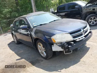 2012 Dodge Avenger SXT z VIN 1C3CDZCB9CN177564, wystawiony jako IAAI lot #42431506 z przebiegiem 71 919 mil mil oraz . Historia ofert i sprzedaży dostępna na DreamBid. Obrazek 1.