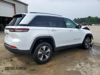2024 Jeep Grand Cherokee with VIN 1C4RJYB69RC720784, listed as a Copart auction lot 57289985 with Not provided miles and Clean title. Bid and sale history available at DreamBid. Image 3.