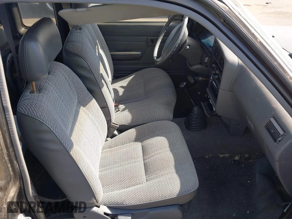 1994 Toyota Pickup с VIN JT4VN93D1R5041456, выставлен на аукционе IAAI как лот 41916959 с пробегом 181 307 миль миль и . История ставок и продаж доступна на DreamBid. Изображение 5.