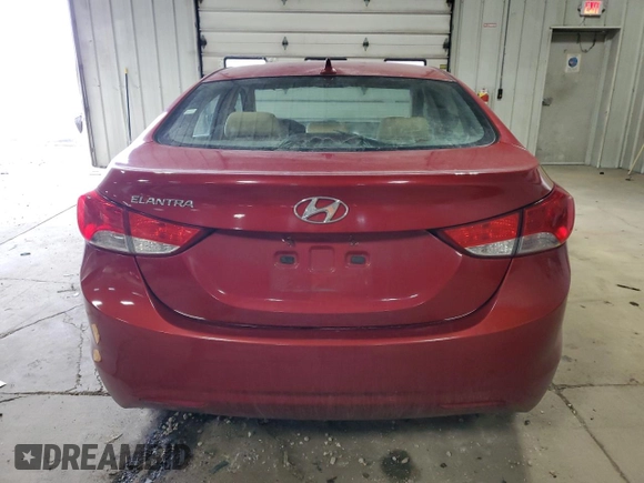 2013 Hyundai Elantra GLS z VIN KMHDH4AE0DU864391, wystawiony jako Copart lot #46890505 z przebiegiem 87 186 mil mil oraz Czysty tytuł • Clean title. Historia ofert i sprzedaży dostępna na DreamBid. Obrazek 6.