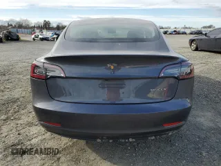 2019 Tesla Model 3 Mid Range with VIN 5YJ3E1EA3KF425416, listed as a Copart auction lot 46623325 with 84,060 mi miles and Salvage Title. Bid and sale history available at DreamBid. Image 6.