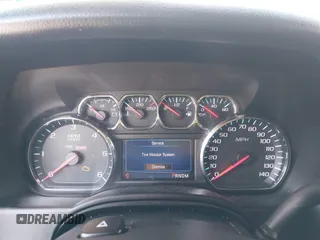 2015 Chevrolet Suburban LT z VIN 1GNSKJKC9FR245097, wystawiony jako IAAI lot #42468168 z przebiegiem 198 454 mil mil oraz . Historia ofert i sprzedaży dostępna na DreamBid. Obrazek 7.